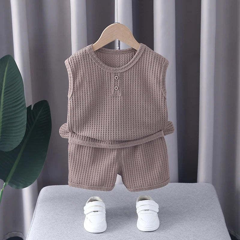 Ropa de oso para niños y niñas, chaleco de cuello redondo, pantalones cortos, chándales de dibujos animados para niños pequeños, moda de verano, nuevo conjunto de 2 piezas