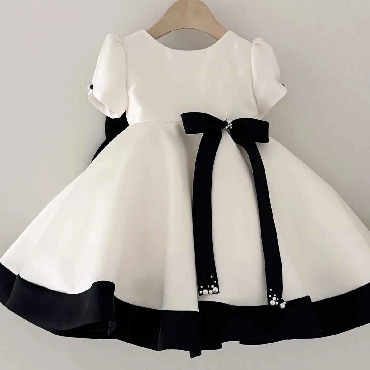 2026 nuevo vestido para niños vestido de princesa con lentejuelas un hombro falda acampanada con lazo Patchwork niños niñas traje Formal de celebración de fiesta