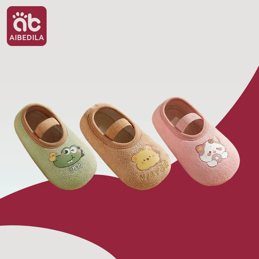 Zapatos antideslizantes para niños recién nacidos, calcetines antideslizantes para el suelo, suela de goma para otoño e invierno, para interiores
