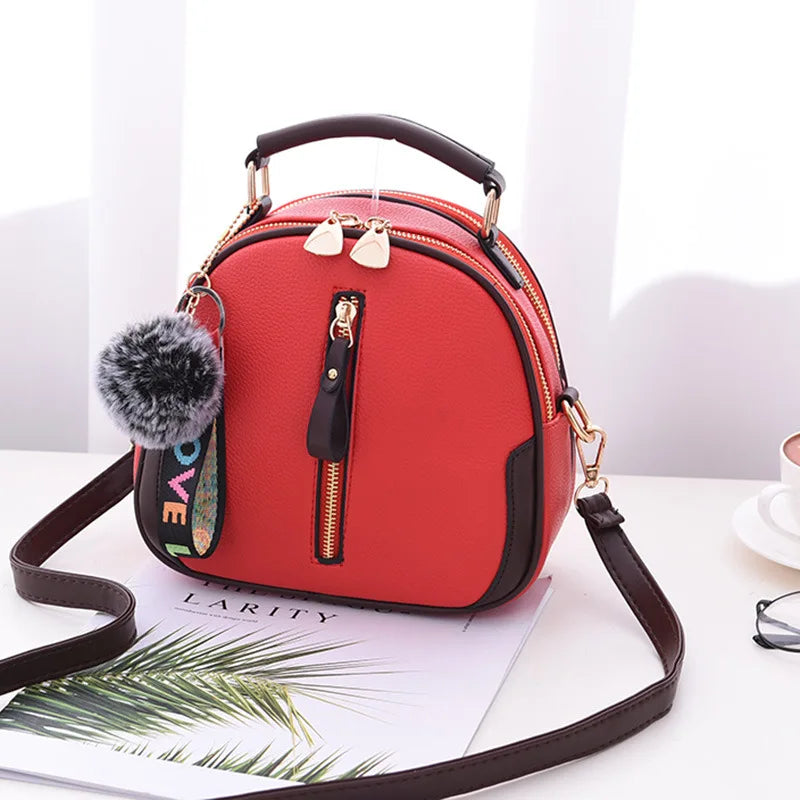 Bolsos pequeños de cuero PU para mujer, bolso de hombro tipo bandolera con diseño de bola de pelo, bolsos de mensajero de lujo a la moda para mujer
