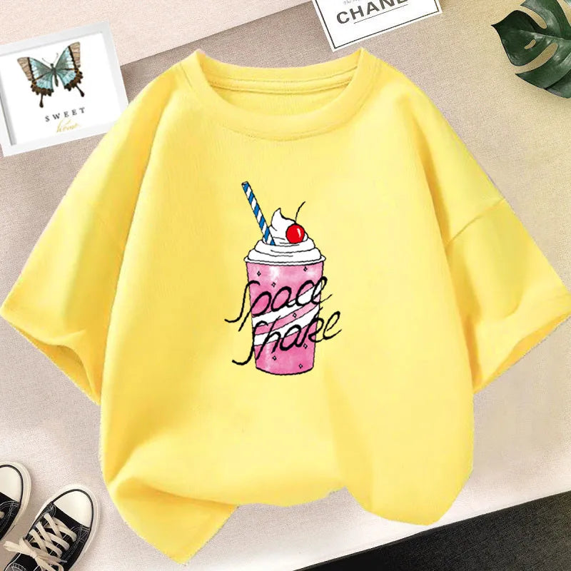 Camiseta bonita de dibujos animados de batido de leche de fresa para niñas, camisetas rosas con gráfico de manga corta para niños