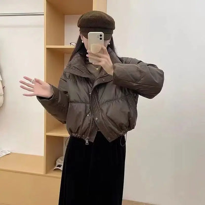 Nueva Chaqueta Corta de Mujer 2024 de Cuero PU Grueso con Relleno de Algodón, Estilo Abrigo Acolchado Cálido de Invierno, Ide...