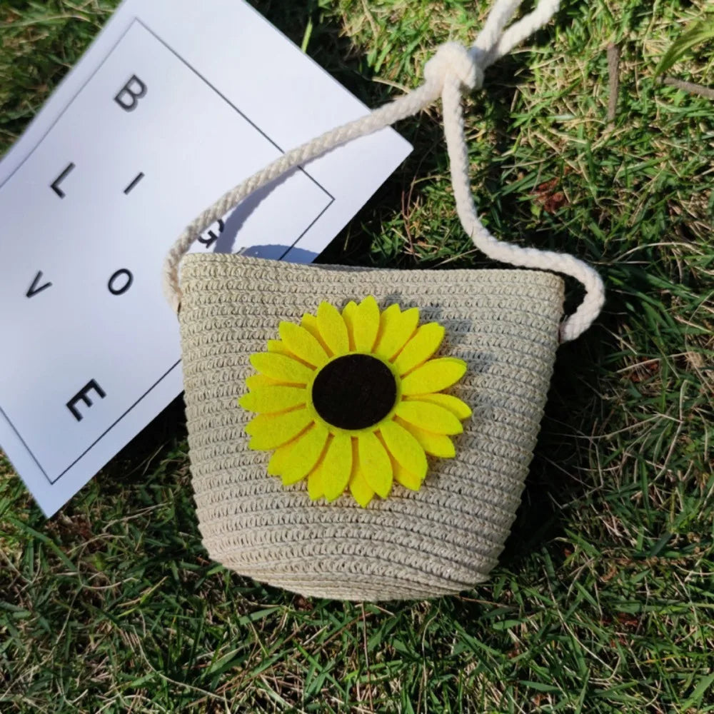 Bolso de hombro hecho a mano para niños y niñas, con flores bandolera de paja, monedero para llaves, Mini bolso de princesa