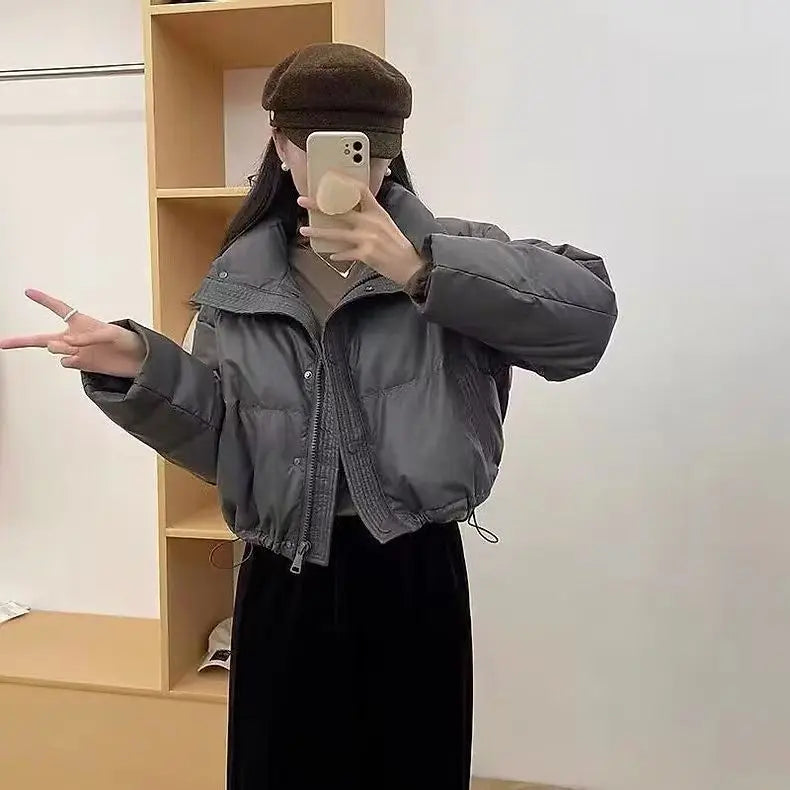 Nueva Chaqueta Corta de Mujer 2024 de Cuero PU Grueso con Relleno de Algodón, Estilo Abrigo Acolchado Cálido de Invierno, Ide...