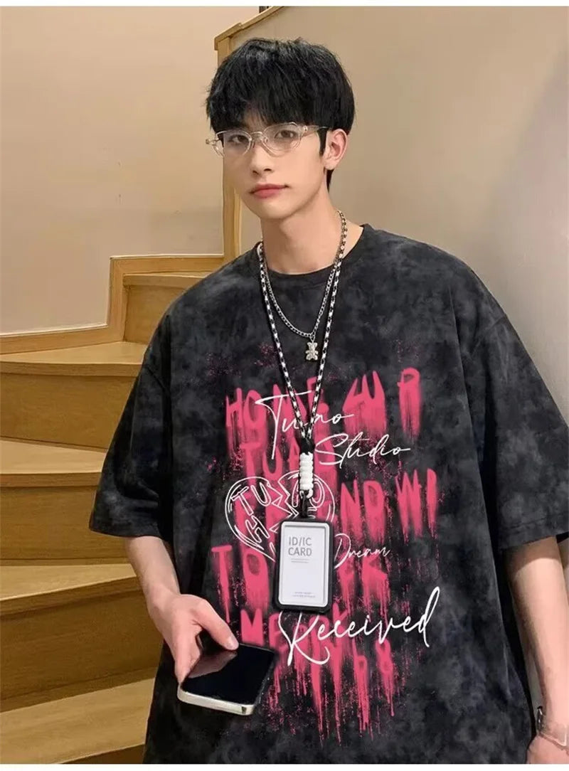 Camisetas de Verano 2026 para Hombre con Estampado Tie-Dye y Gráficos de Graffiti, Camisetas Oversize Juveniles con Estampado de Letras, Tops de Moda Urbana con Contraste de Color