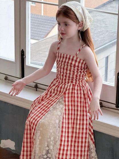 NOVEDAD DE VERANO 2025 vestido largo de hadas para niñas vestido de tirantes de encaje empalmado de encaje a cuadros rojo francés