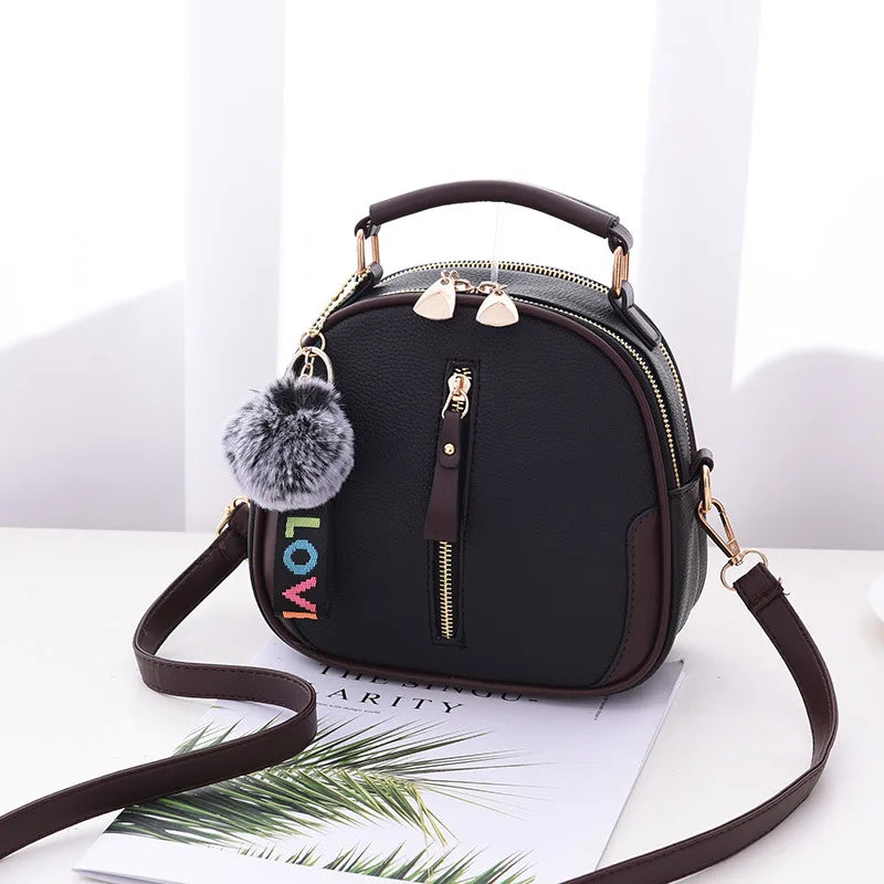 Bolsos pequeños de cuero PU para mujer, bolso de hombro tipo bandolera con diseño de bola de pelo, bolsos de mensajero de lujo a la moda para mujer