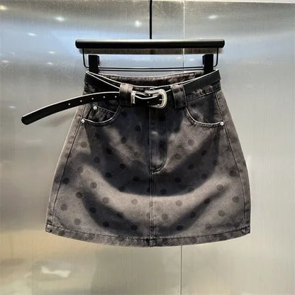 Ropa para niños 2025 otoño nueva Falda corta vaquera de lunares falda acampanada de cintura elástica coreana