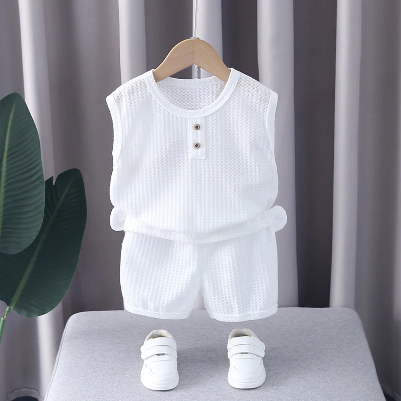 Ropa de oso para niños y niñas, chaleco de cuello redondo, pantalones cortos, chándales de dibujos animados para niños pequeños, moda de verano, nuevo conjunto de 2 piezas