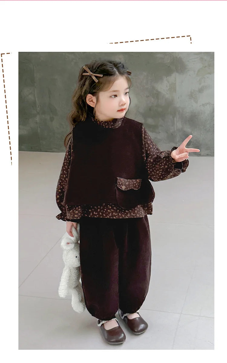 Ropa de moda para niñas 2025, otoño, nueva camisa Floral, chaleco y pantalones de Color sólido, conjunto de 3 piezas de pana