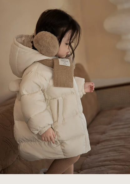 Chaqueta de algodón para bebé, nuevo estilo de invierno 2025 grueso y elegante para niña, bonito abrigo de invierno con dibujos animados para bebé femenino