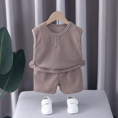 Ropa de oso para niños y niñas, chaleco de cuello redondo, pantalones cortos, chándales de dibujos animados para niños pequeños, moda de verano, nuevo conjunto de 2 piezas