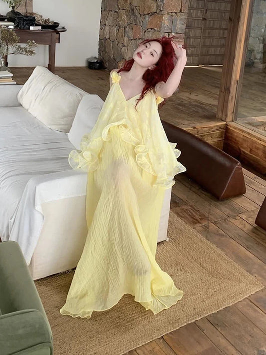 Vestido Largo Amarillo Estilo Vacaciones en la Playa con Volantes, Cuello en V, Diseño Asimétrico sin Mangas y Falda Cruzada