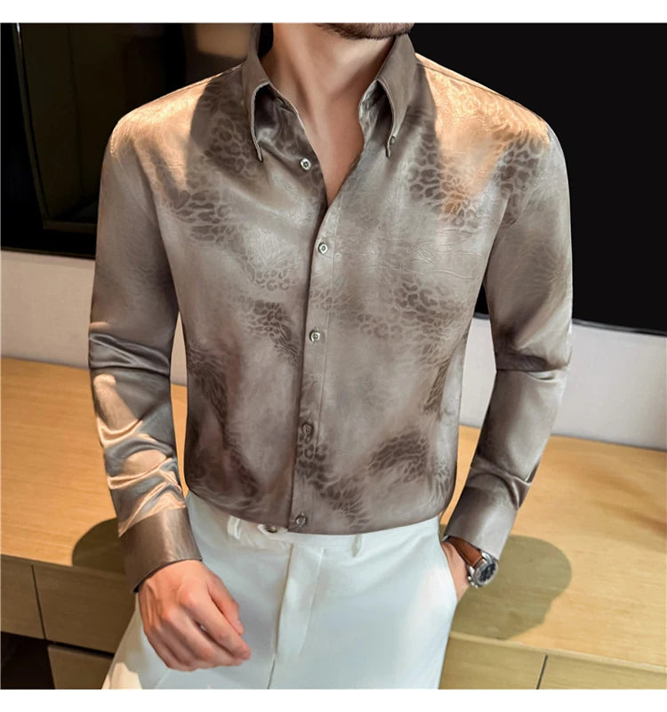 Camisa de manga larga de seda de imitación para hombre, camisa informal estampada de Color degradado a la moda, ropa Social de negocios, ropa de calle para hombre