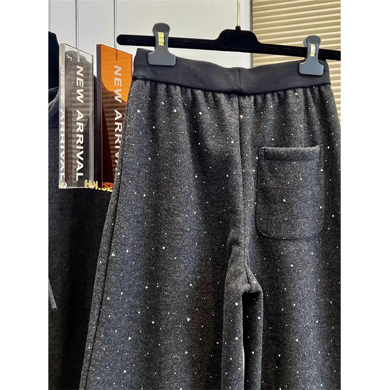 Pantalones de chándal de pierna ancha con forro polar, a la moda para principios de primavera, con empalme de diamantes, pant...
