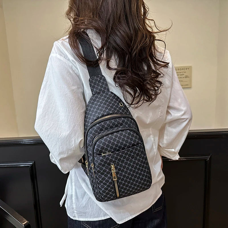 Bolso de pecho de cuero PU ligero con múltiples bolsillos para hombre, bolso cruzado informal Unisex, adecuado para desplazamientos diarios, bolso de hombro