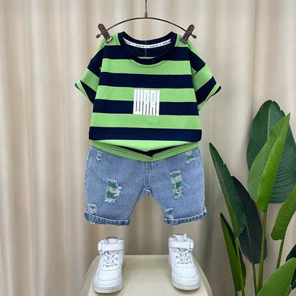 Conjunto de Verano para Niños 2026, Camiseta de Algodón con Estampado de Dibujos Animados y Letras + Pantalones Cortos de Mezclilla, Ropa Infantil