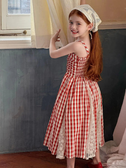 NOVEDAD DE VERANO 2025 vestido largo de hadas para niñas vestido de tirantes de encaje empalmado de encaje a cuadros rojo francés