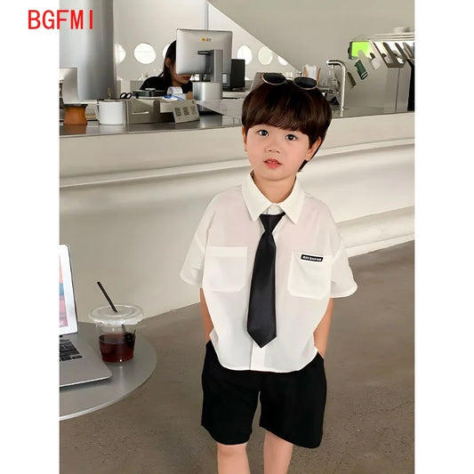 Conjunto de Verano para Adolescentes, Ropa Infantil, Estilo Británico Elegante 2026, Camisa Blanca de Algodón de Manga Corta + Pantalones Cortos Negros + Corbata