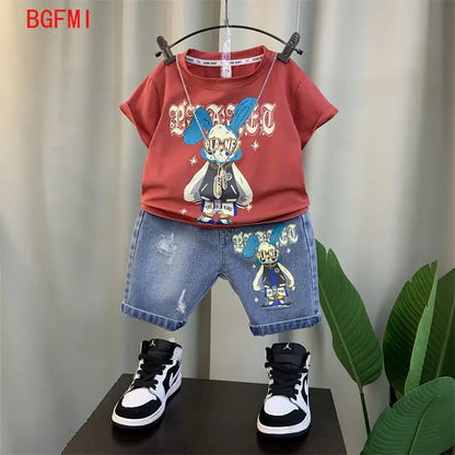 Conjunto de Verano para Niños 2026, Camiseta de Algodón con Estampado de Dibujos Animados y Letras + Pantalones Cortos de Mezclilla, Ropa Infantil