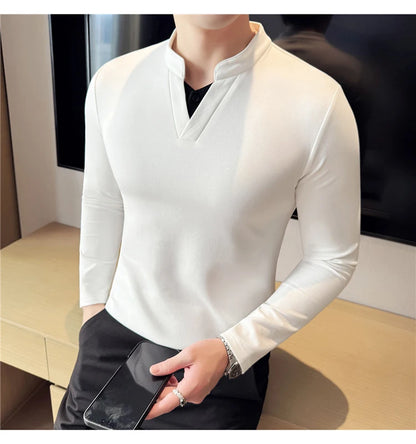 Camiseta elástica falsa de 2 piezas con empalme a la moda coreana, camiseta básica de manga larga con cuello en V ajustada para hombre, camisetas versátiles de Color sólido
