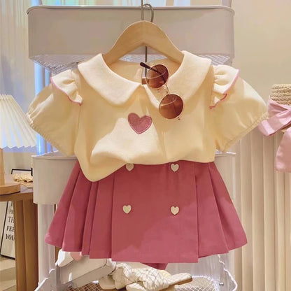 Conjunto de ropa de moda para chicas, novedad de verano, camiseta con cuello de muñeca con estampado de bordado de corazón + Pantalones cortos, traje de 2 uds para niños de 3 4 5 6 8 años