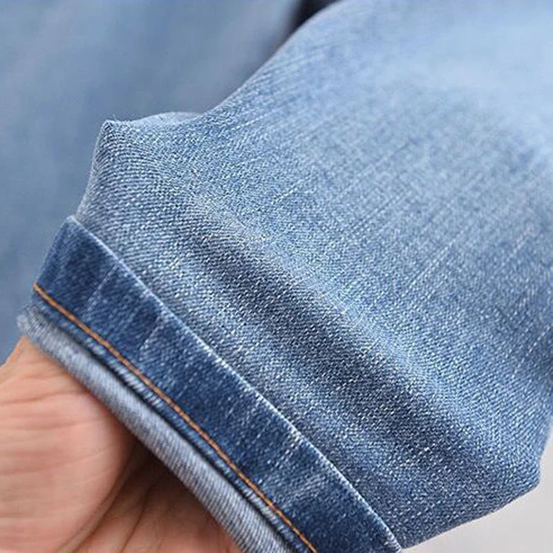Pantalones vaqueros con bordado de fresas para niña, pantalón con bolsillos, a la moda, para primavera y otoño, 2023