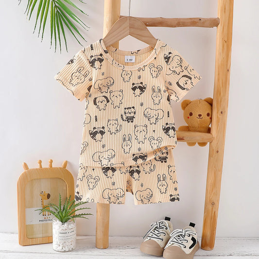 Nuevos conjuntos de ropa de verano para niños y niñas, camiseta de manga corta con estampado de dibujos animados bonitos, Tops con pantalones cortos, traje para bebé