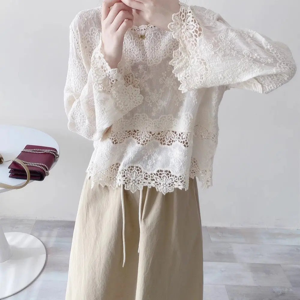 Blusas de algodón de primavera para mujer, camisas elegantes de manga larga caladas con encaje de ganchillo