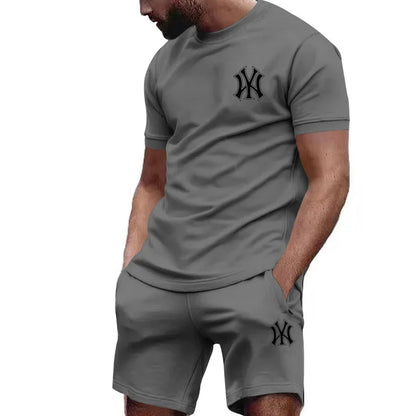 Nueva ropa deportiva de dos piezas para hombre, conjunto de camiseta y pantalones de manga corta, ropa deportiva para correr y fitness, superventas, 2025, verano