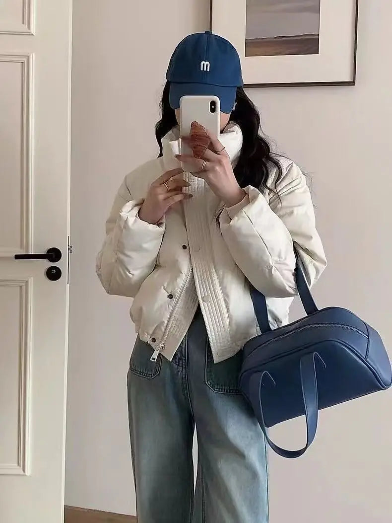 Nueva Chaqueta Corta de Mujer 2024 de Cuero PU Grueso con Relleno de Algodón, Estilo Abrigo Acolchado Cálido de Invierno, Ide...