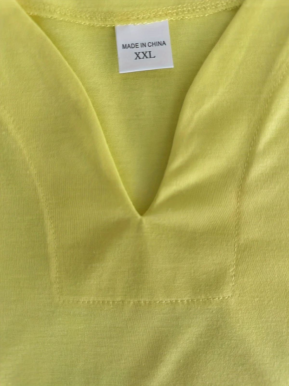 Camiseta con cuello en V con estampado personalizado DIY, camiseta de manga corta a la moda para hombre, top streetwear informal elegante y elegante, uso diario.
