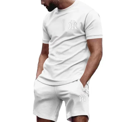 Nueva ropa deportiva de dos piezas para hombre, conjunto de camiseta y pantalones de manga corta, ropa deportiva para correr y fitness, superventas, 2025, verano