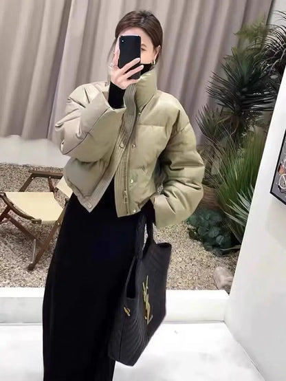 Nueva Chaqueta Corta de Mujer 2024 de Cuero PU Grueso con Relleno de Algodón, Estilo Abrigo Acolchado Cálido de Invierno, Ide...