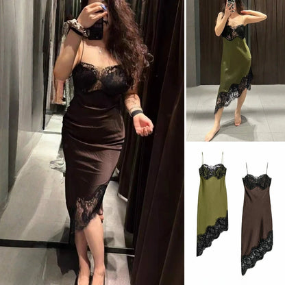Vestido Asimétrico Satinado para Mujer | Strapless, Detalles de Encaje y Corte Recto Elegante