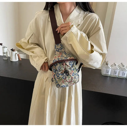 Bolso cruzado de moda para niñas y mujeres, bolso de teléfono de estilo chino, bolsillo en el pecho con estampado étnico, bolso de tela pequeño de un hombro, nuevo